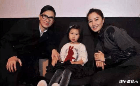 张家辉@事业巅峰结婚息影，将丈夫捧成一线影帝之后，45岁喜迎二胎