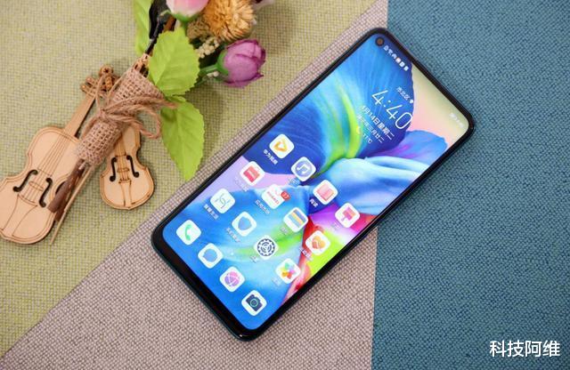 华为荣耀|6400万四摄+40W，已跌至2199元，发布仅半年的5G手机现加速退场