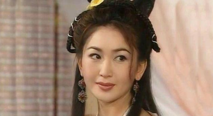 妲己|她曾被称为“最美妲己”，作死吸毒7年，今56岁老到认不出