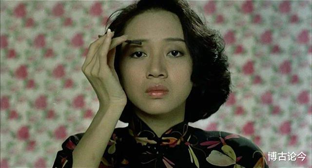 梅艳芳：梅艳芳葬礼现场：刘德华扶灵，谢霆锋抬遗像，近万歌迷沿街送别