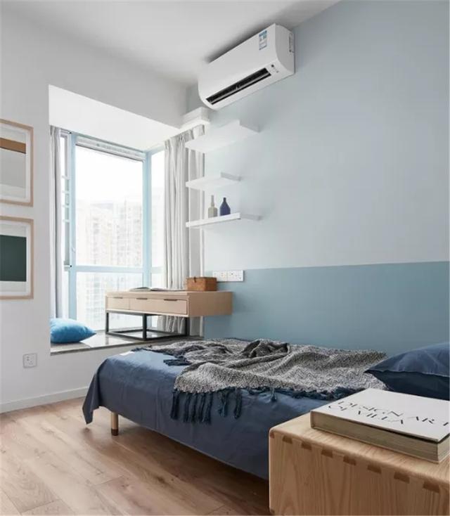 |卧室装窗帘没错，但是太浪费！选这些地方安装，空间更大还美观