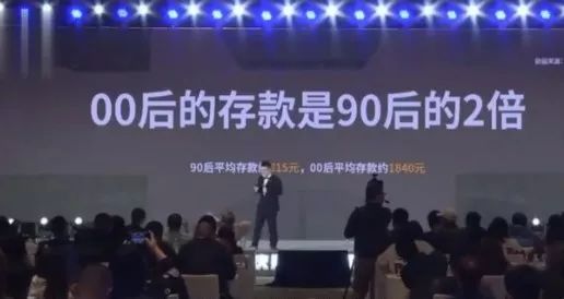 罗嘉良|25岁女白领公开近照引围观：禁欲，才是成年人最高级的性感