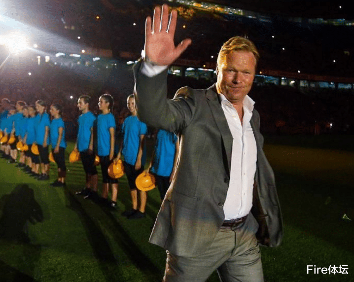 马德里竞技|巴萨成足坛笑柄！早已放弃苏牙，球员找好下家后，红蓝军团反悔了