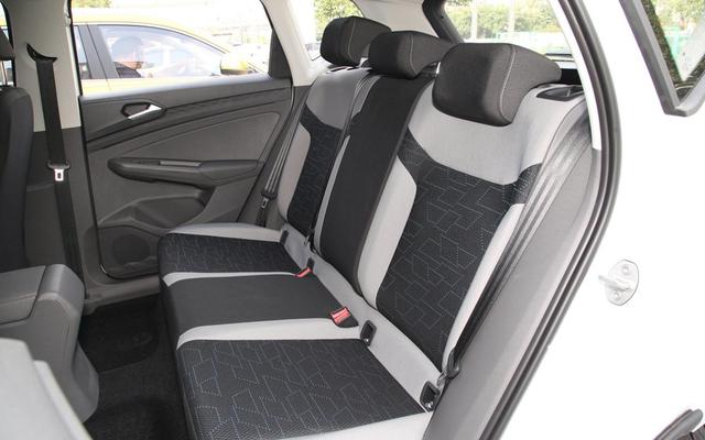 『SUV』想买台空间大、油耗低、开回家有面的SUV，预算不多，有何推荐？