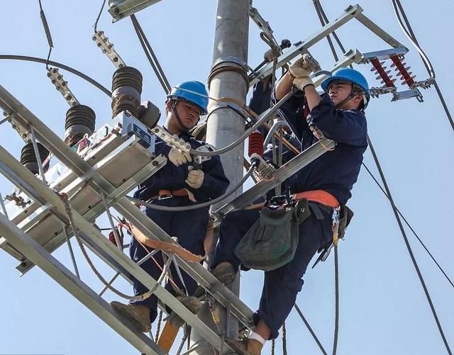 |甲骨文创始人：不能让中国培养出比美国还多的工程师