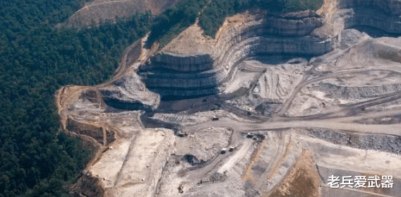 |世界上最大的煤田：占地面积18万平方千米，煤炭储量超2500亿吨