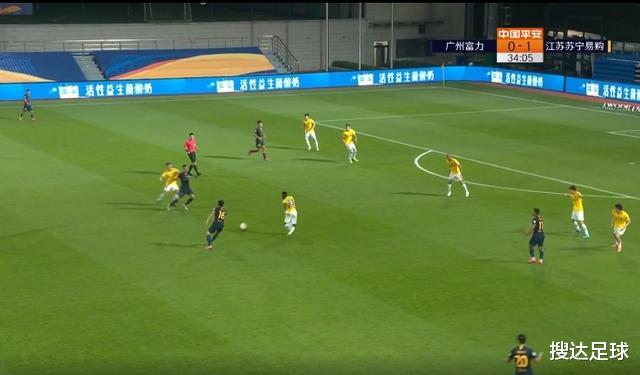 唐淼|里皮看人真准！29岁国脚后卫再暴露致命弱点，基本不防守