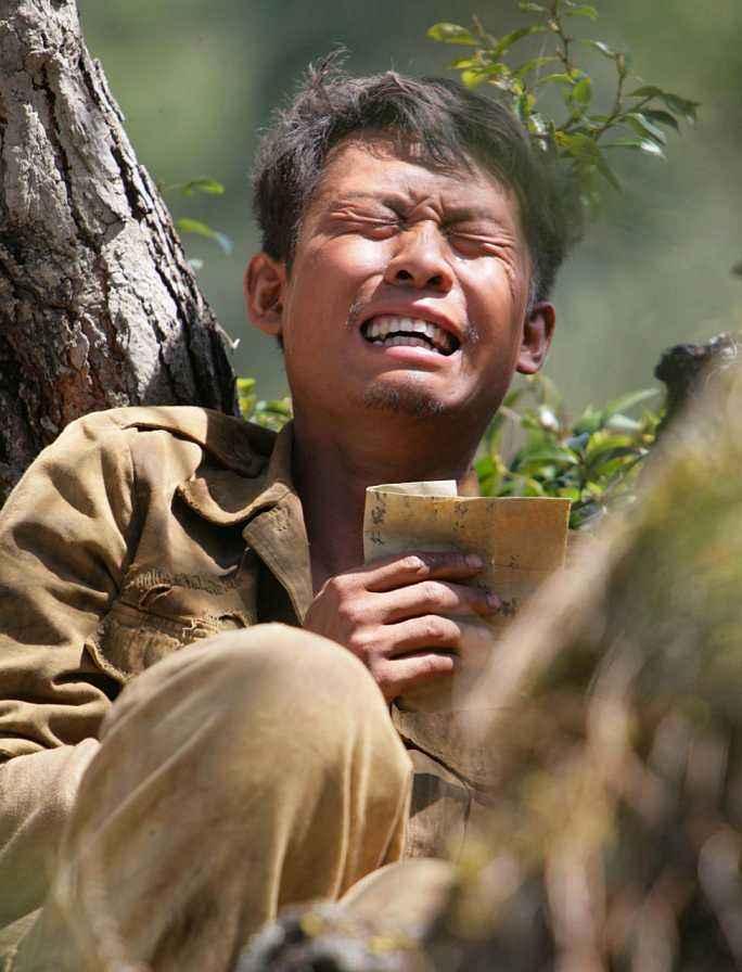 邓超|《金刚川》口碑炸裂，首映9.4分，邓超出场仅5分钟却笑倒一片