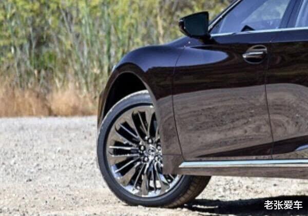 『雷克萨斯LS』丰田最骄傲的车，车重2.3吨5秒破百，可惜上市连跌12万，仍没人识