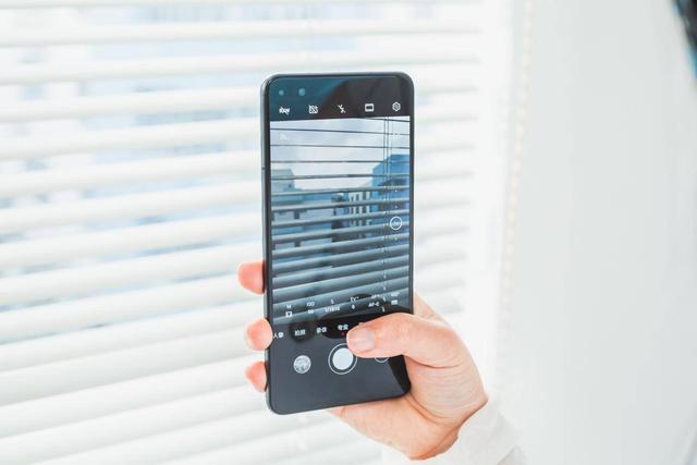 华为p20：华为P40 Pro体验并不差，为何网友评论很糟糕？问题出在这3点