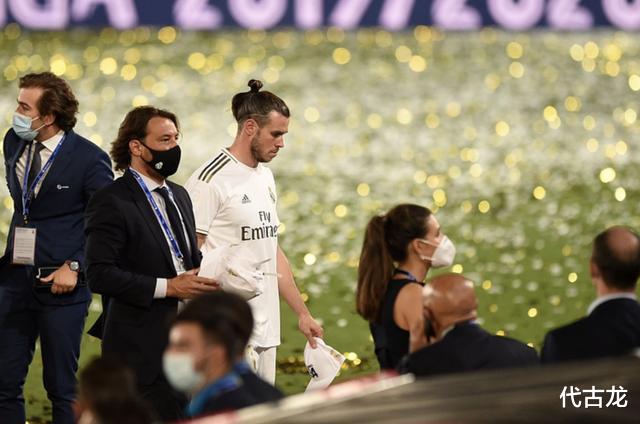 皇家马德里|皇马夺冠幕后功臣!敢于卖掉巨星C罗,三顾茅庐请回齐祖