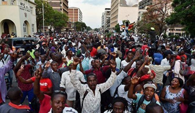 津巴布韦▲中国免除此国3亿债务,如今却这样对待我国?