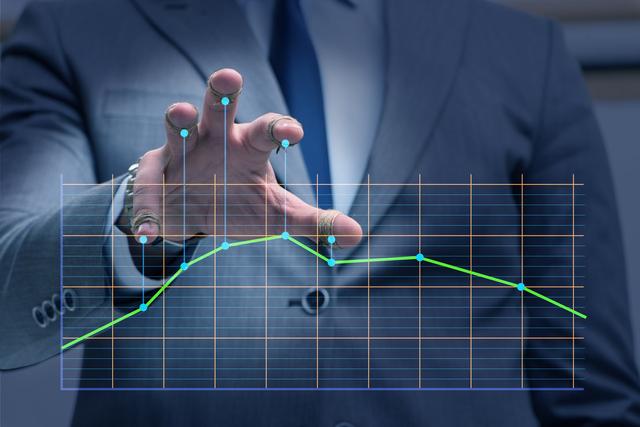 起步股份|辛巴团队4亿元入股：起步股份5个涨停，大股东悄悄减持