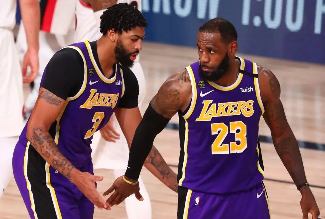 jr|0+0+0+0+0！一战验明真身，湖人还是别上他了？