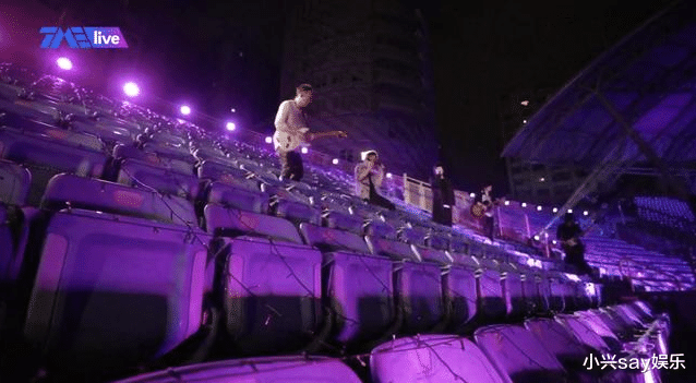 『演唱会』五月天线上演唱会,燃爆五月最后一天!又欠了一张演唱会门票!