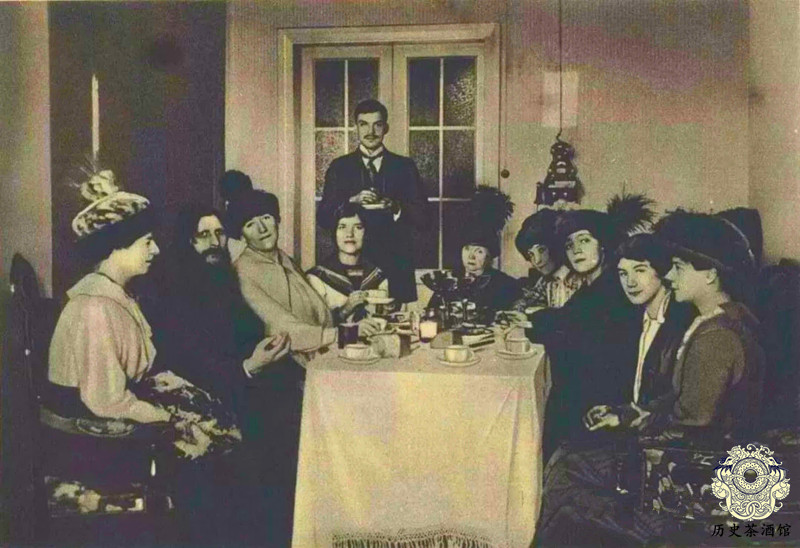 普京|“不死淫僧”拉斯普京，沙俄贵妇收割机，被溺死冰窟挣扎了8分钟