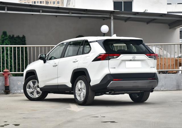 SUV|3款“硬实力”合资SUV,最高的将2.5万,丰田最坚挺