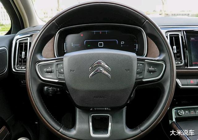 动力：比奥迪A6舒服的旗舰！从60万跌到17万，每公里0.32元，却被人嫌弃