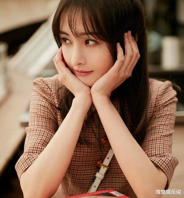 郑爽|郑爽《脱口秀》真敢说!称被前经纪人骗一大笔钱,张恒被骂上热搜