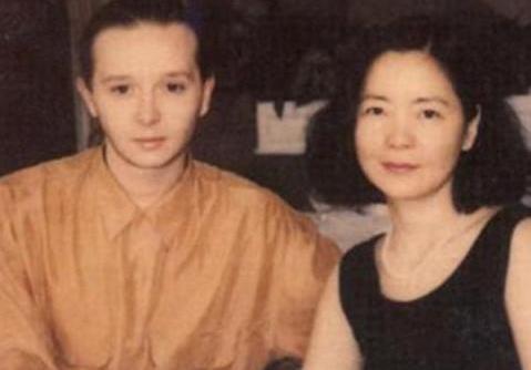 邓丽君|1995年邓丽君猝死酒店,男友拒绝尸检,25年后钟南山揭开死亡真相