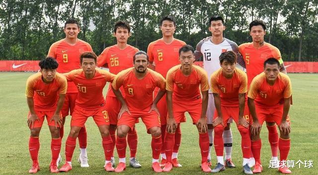 「国足」国足4-1大胜！李铁狂吹头发，韦世豪激情四射，奥斯卡无可奈何