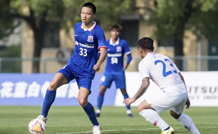 『上海申花』于汉超下家敲定,身穿申花球衣现身,飞翼+国脚中锋成秘密武器