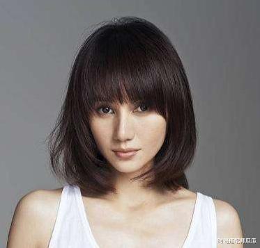 发型：被公认最丑5种“发型”，颜值再高也拯救不了，希望你一个都没中