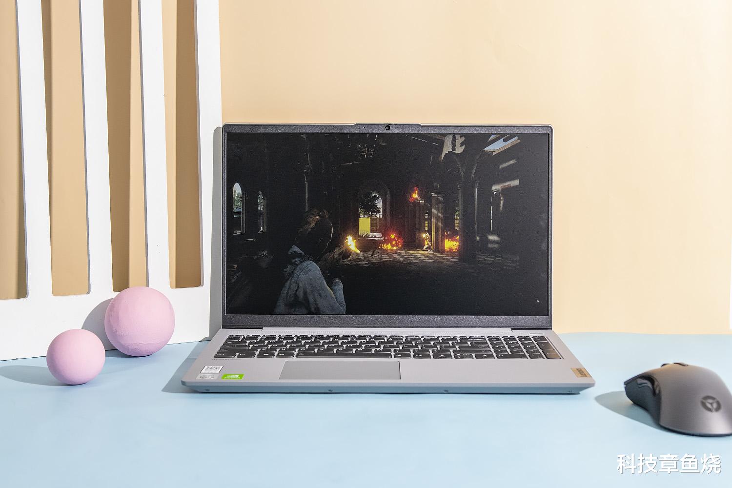 华硕|高性能轻薄本，无论是设计剪辑还是游戏都能大显身手