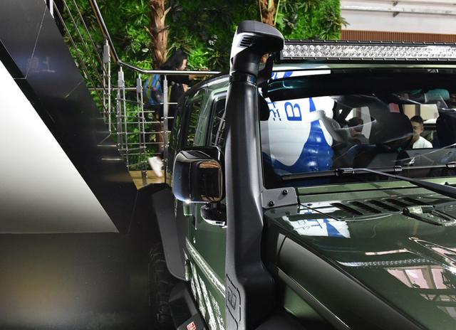 新车@国产“牧马人”将上市，2.3T+四驱，绞盘+涉水喉，内饰不输奔驰G