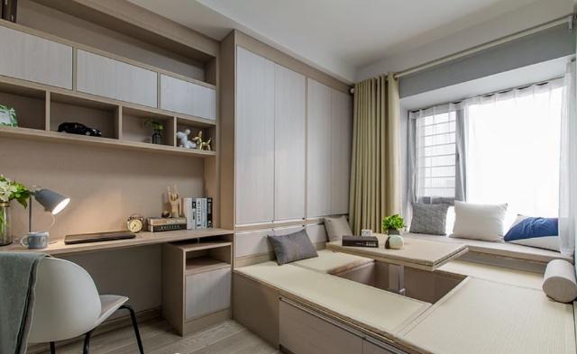 |装修时,硬是在餐厅挤出“隔断”!邻居不解,完工后悔自家没效仿