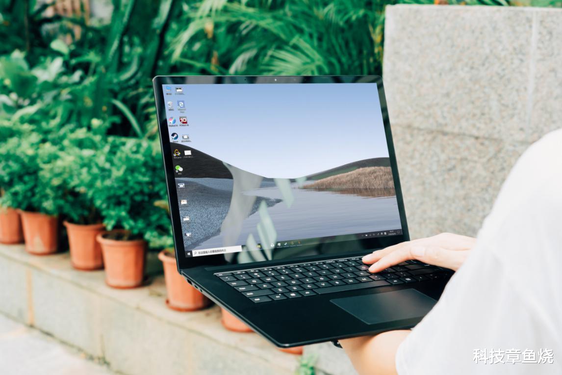 杜比|兼顾轻薄和性能,15英寸的Surface Laptop 3校园携带体验