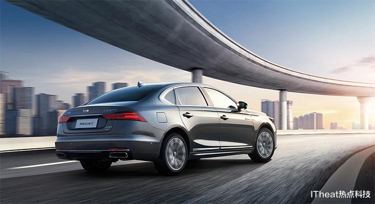 「铃木」全新广汽传祺GA8正式上市：搭载广汽2.0T发动机 15.68万元起售