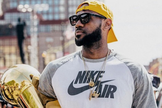 迈克尔·乔丹|全美票选NBA历史第一人!科比11.7%排第三,乔丹这次尴尬了