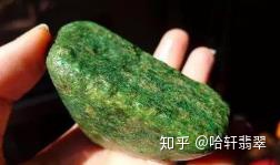 翡翠|快来打包带走16种翡翠原石的皮壳分类，收藏这篇就不用担心皮壳了！