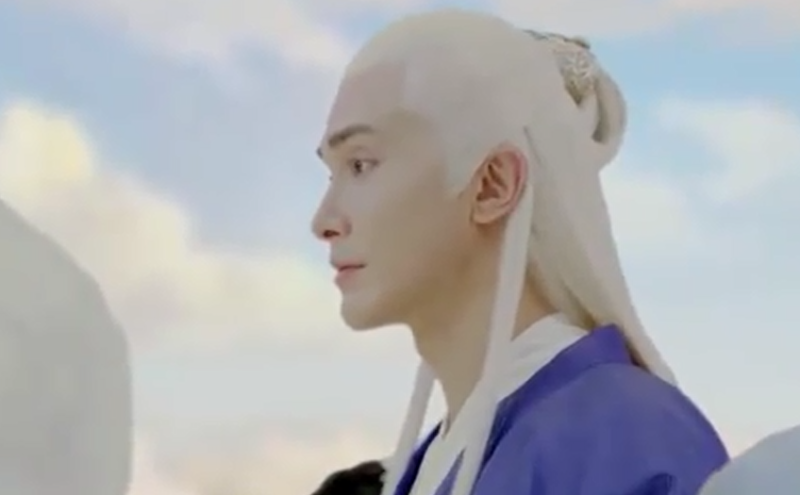 『白滚滚』三生三世枕上书：白滚滚赌气离家出走，意外撞上帝君！一句话让亲爹泪奔