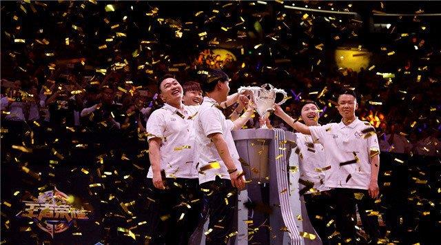 qghappy|QGhappy秋季赛阵容或早已确定，教练不是重点，他的回归才是关键