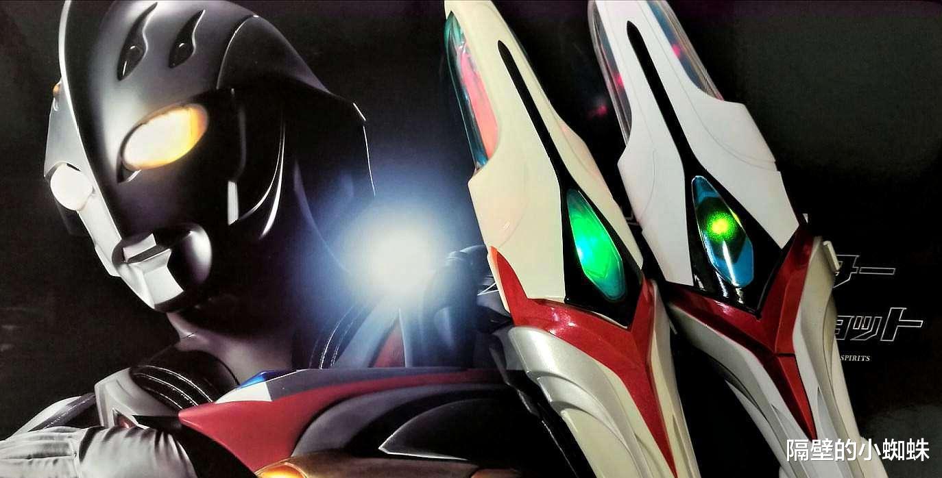 奈克瑟斯奥特曼|《奈克赛斯奥特曼》是首部成人化作品，迎来的却是“失败”