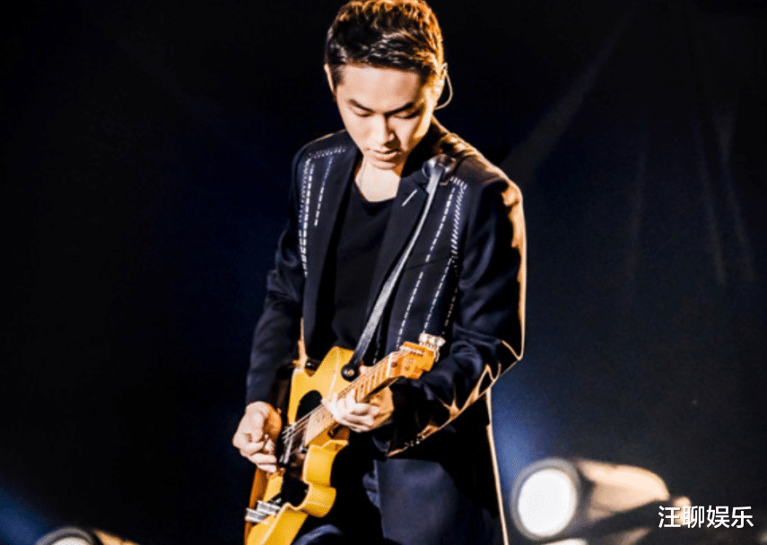 王一博:《中国好声音》最红的两个冠军,如今成了同事?歌坛迎来新的风暴