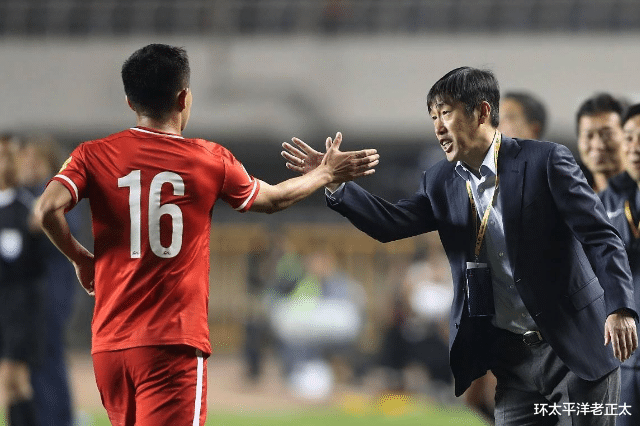 「国足」国足1-0爆大冷战胜世界冠军，昔日进球功臣发声：揭开国足爆发根本原因