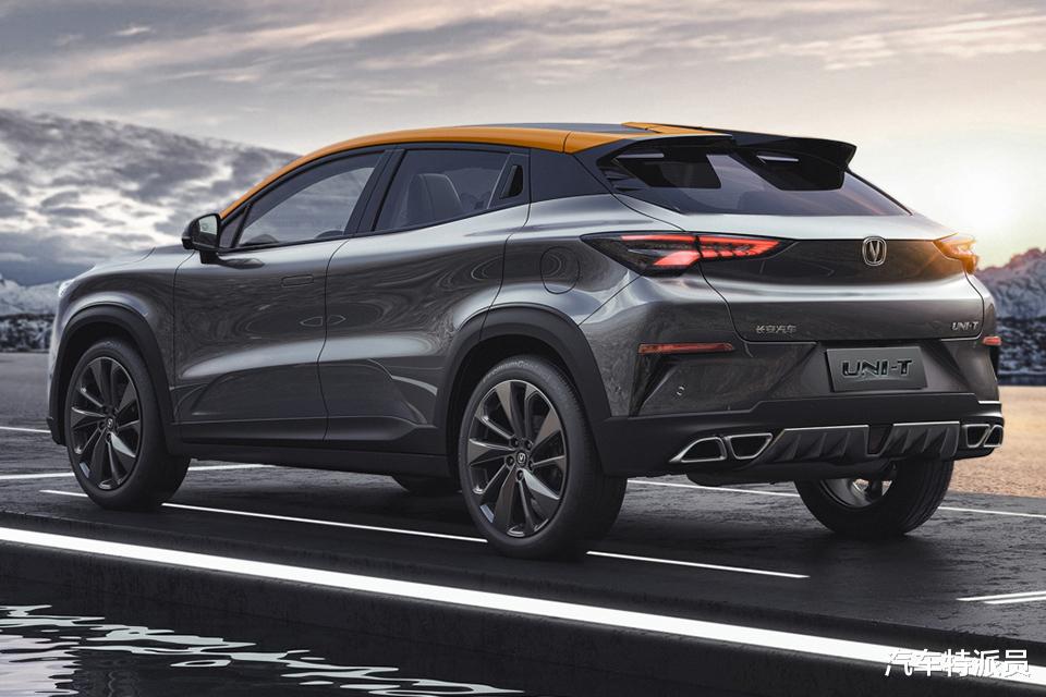 长安汽车■本想去买长安CS75 PLUS，没想到被长安UNI-T成功“截胡”