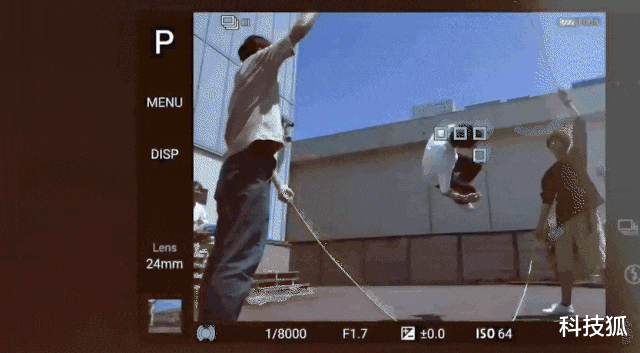 小屏|小屏党最爱？国际大厂这款手机我服了