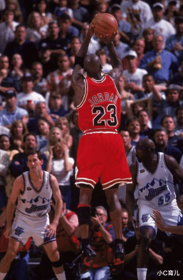 火箭队■退役17年，乔丹没去过公牛主场，世上没有无缘无故的恨