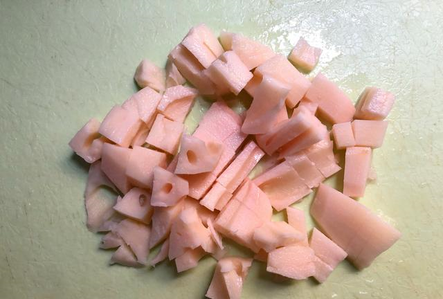 银耳▲明日小暑，记得多喝这碗羹，清热去火又好喝，大人孩子都喜欢