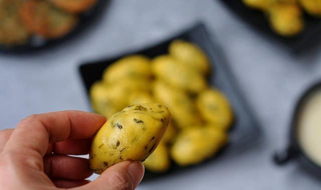 「玉米」要想脾胃好,少吃鸡鸭多吃它,3块钱做一锅,清爽软糯比肉还香!