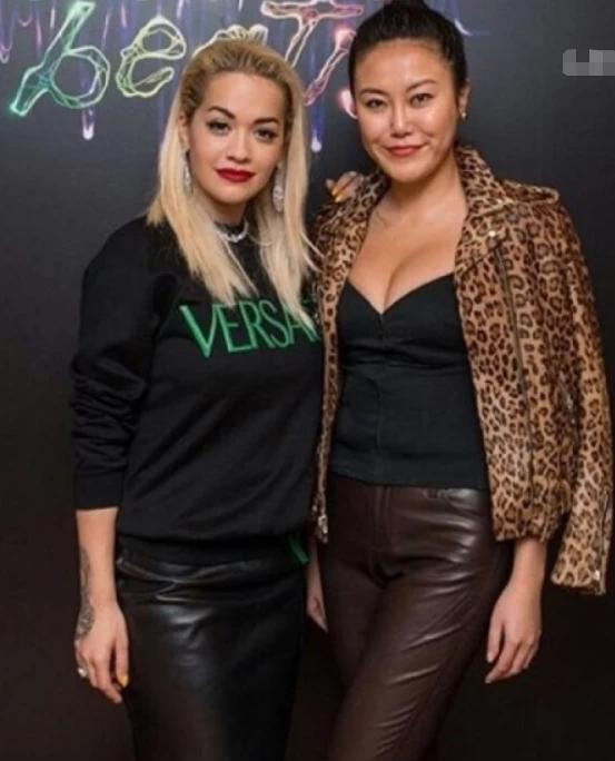 不能活得 34岁名媛怀抱5个月女儿跳楼，被发现时全身赤裸，疑似产后抑郁