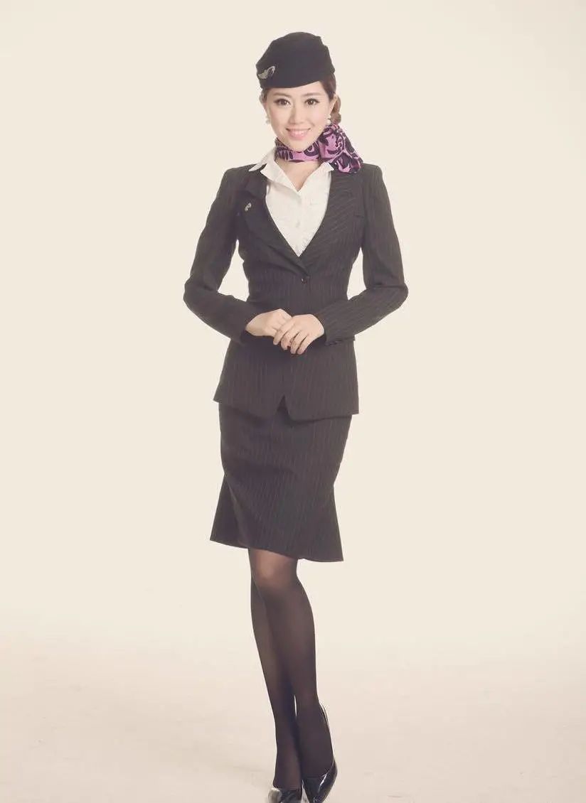 |放弃空姐铁饭碗，英超女神王昊玥的逐梦之路