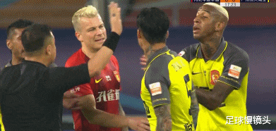 广州恒大|中超争议！恒大巨星不满裁判未给点球，塔利斯卡+张琳芃急了