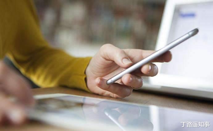 hr|为什么有的猎头和HR很喜欢加求职者的微信？原因可能有三方面