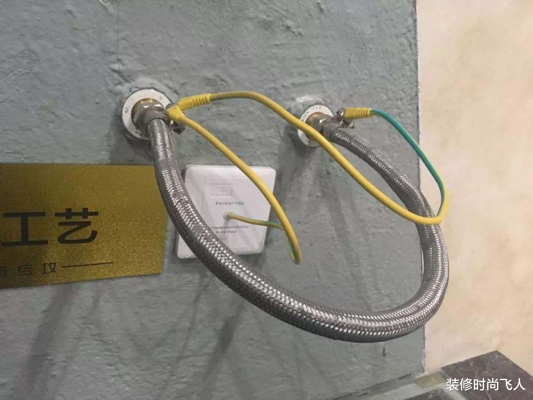 「」中、卫生间花洒万万要装这种东西，一旦工人没装好，立马让他返工重装