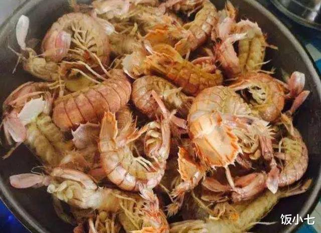 皮皮虾：吃皮皮虾，有人清蒸，有人水煮，老渔民：都不对，教你正确的做法